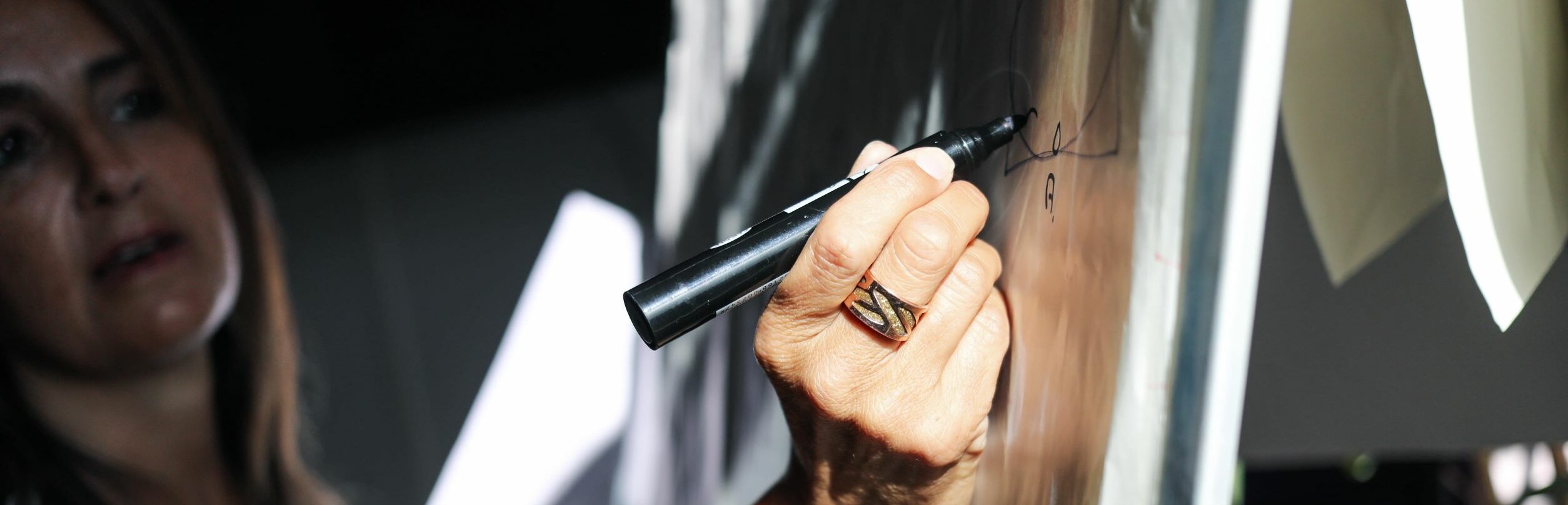 une photographie d'un conseiller